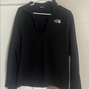North face pullover